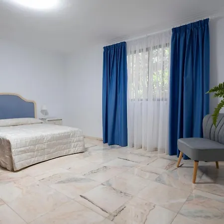 Marina Villa Sauzal