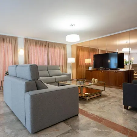 Marina Villa *