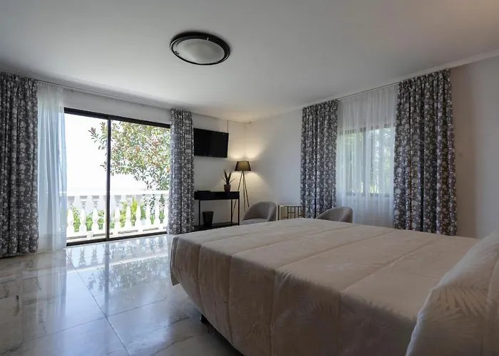 Marina Vila